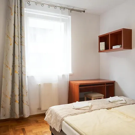 Key Cracow Διαμέρισμα Krasków